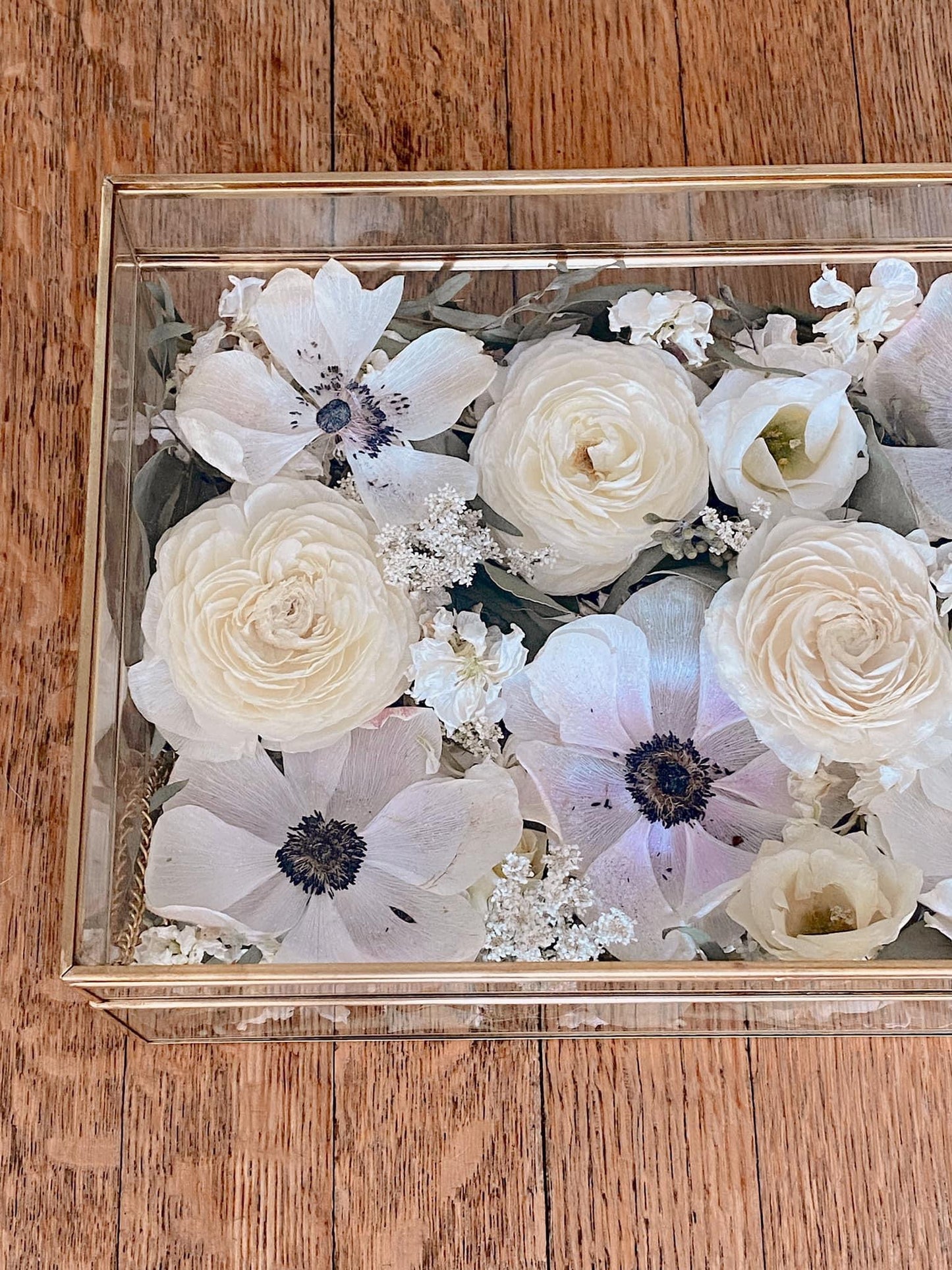 Floral Preservation: Drying & Display Box